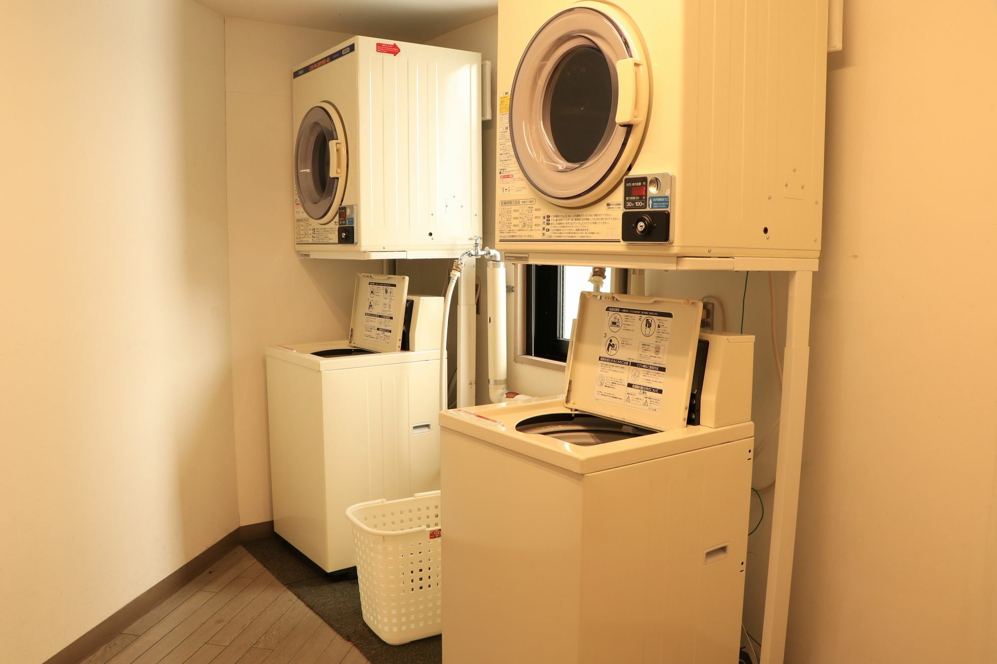 ซาโฮโระ รีสอร์ต โฮเทล Hotel Shintoku ภายนอก รูปภาพ